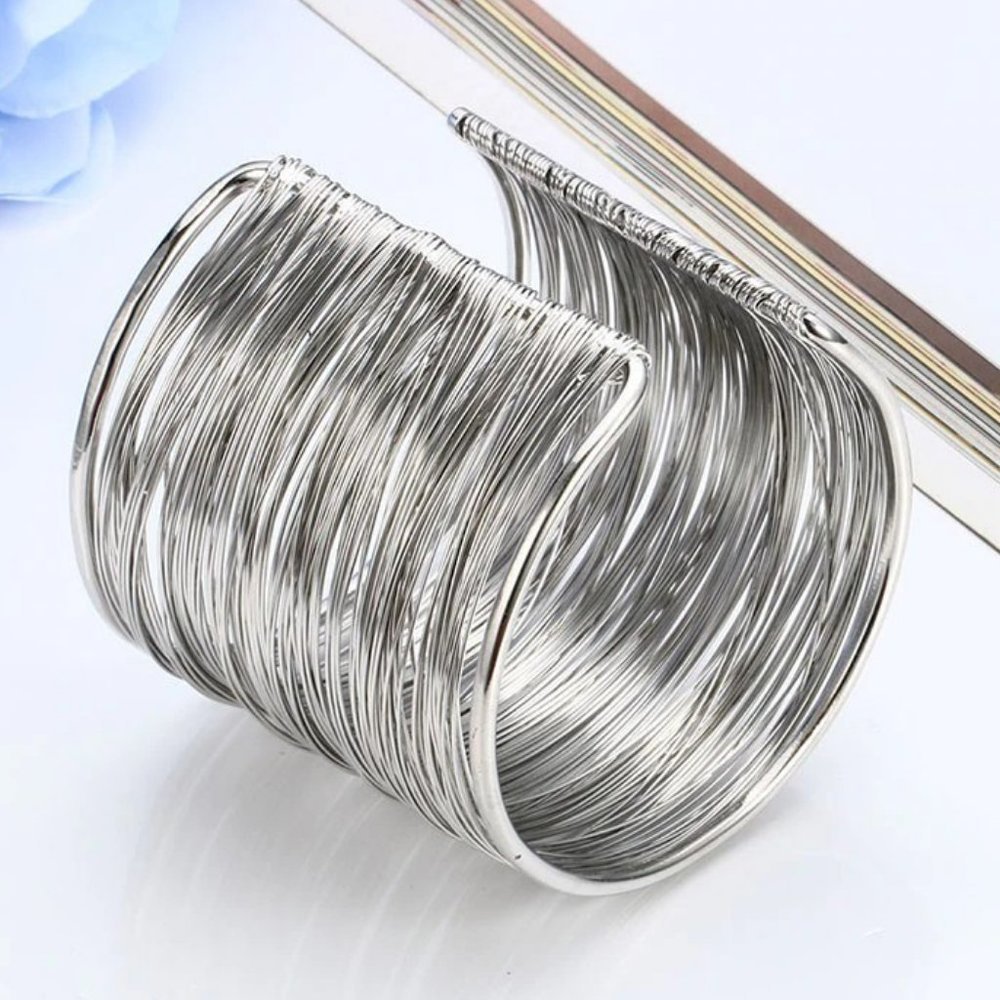 ❤️ NEW Silver-tone Wire Wrap Cuff Bracelet 2 1/4"  Show Stopper - Picture 3 of 5